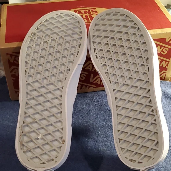 Vans slip ons - Picture 4 of 5